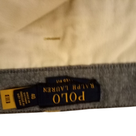 Ralph Lauren - Blue Label Khaki Shorts, 40" Waist, Relaxed Fit, - Picture 14 of 15